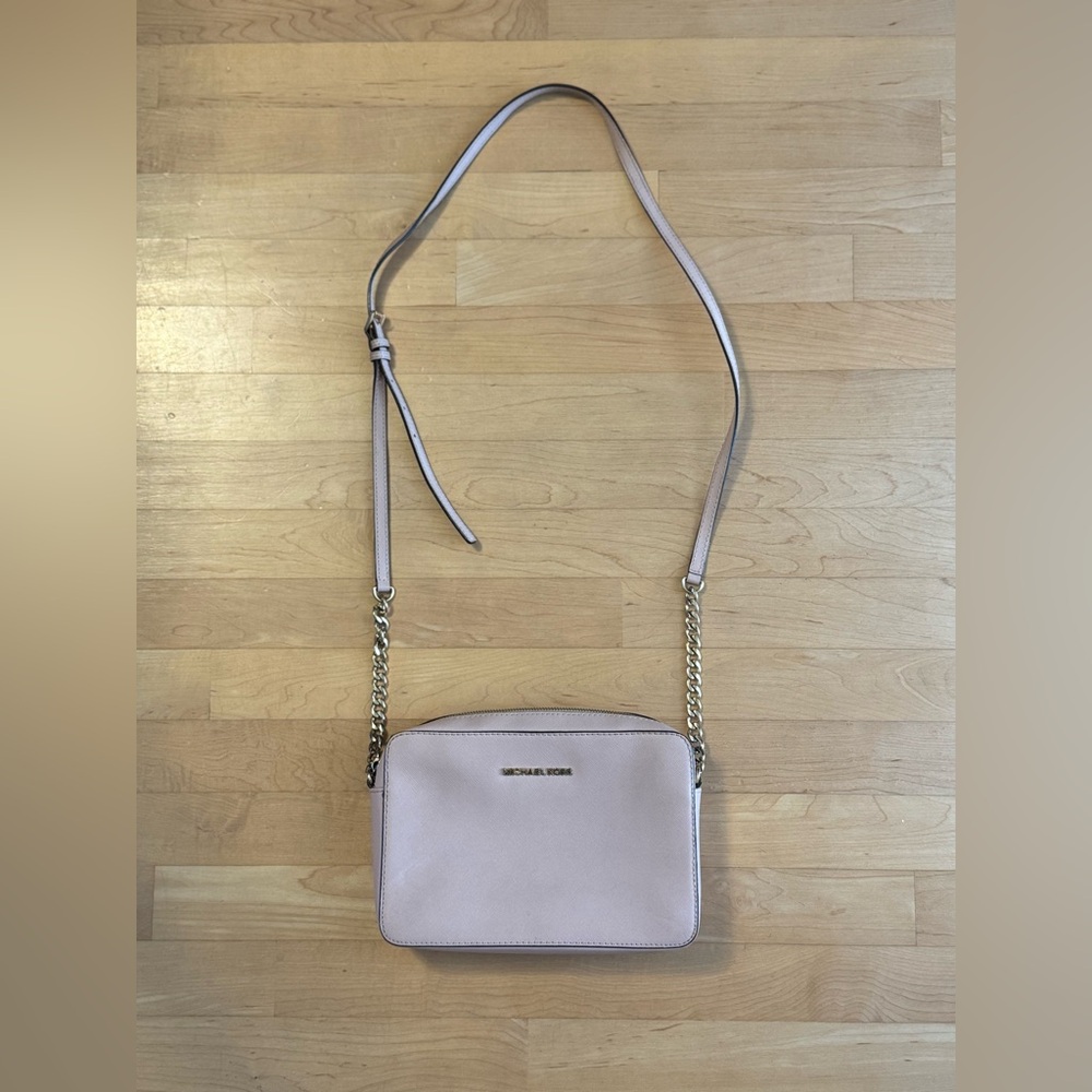 Michael Kors Jet Set Crossbody